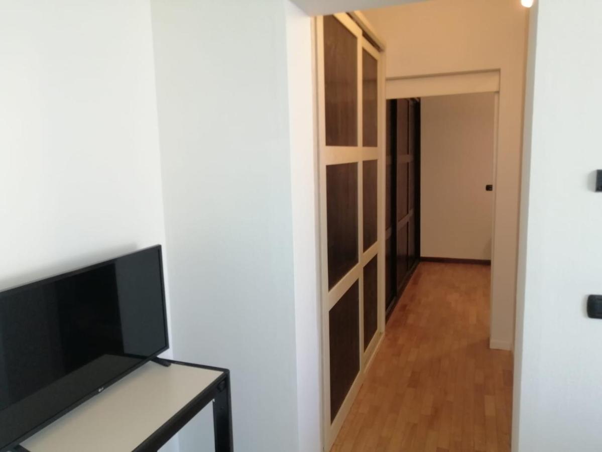 Appartamento Angela Cento  Luaran gambar