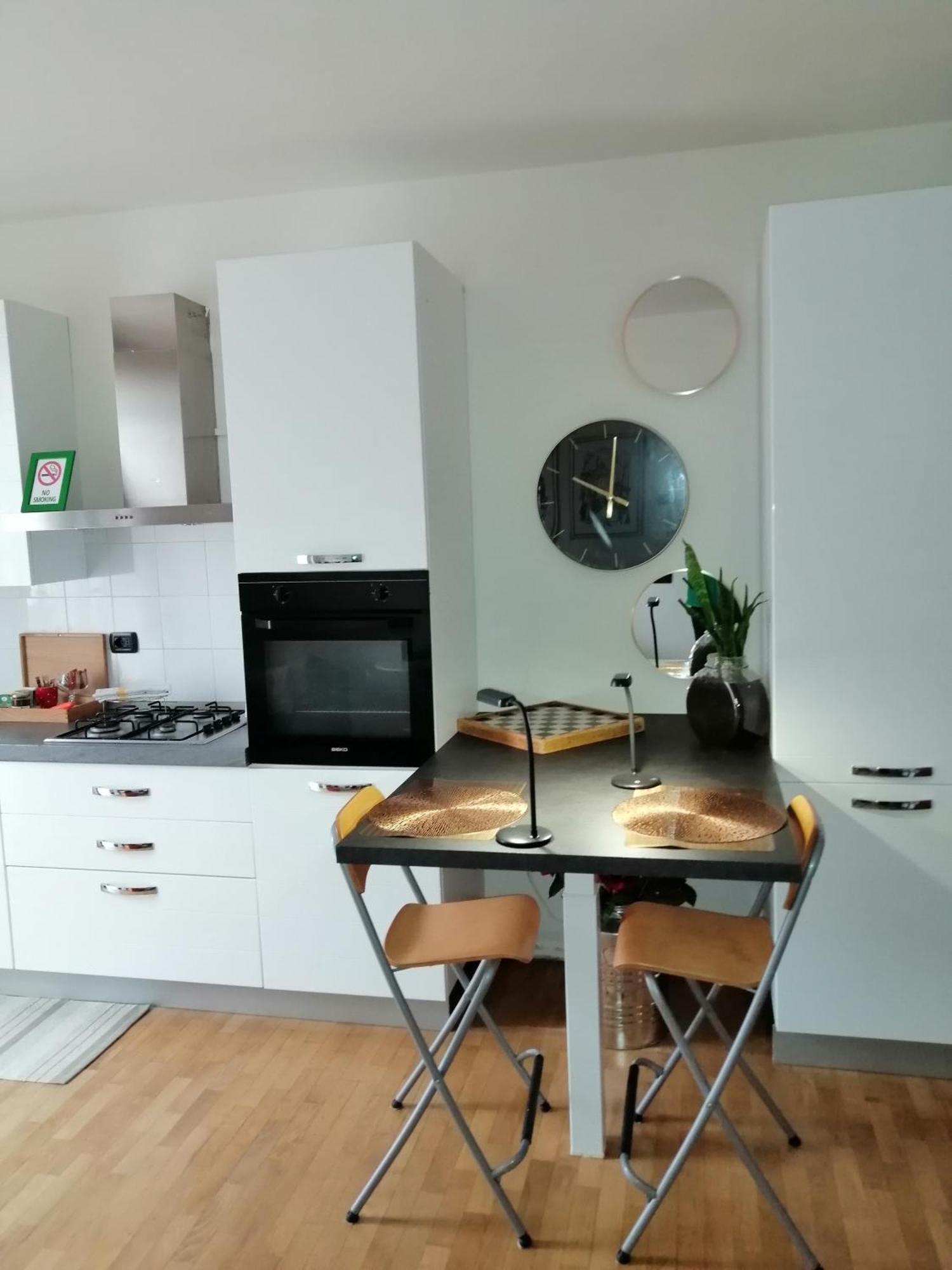 Appartamento Angela Cento  Luaran gambar